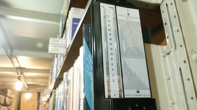 Відновлення двох харківських бібліотек: як українці збирають гроші Відновлення двох харківських бібліотек: як українці збирають гроші