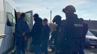 На Черкащині затримали чоловіка, який розбещував дітей в інтернеті На Черкащині затримали чоловіка, який розбещував дітей в інтернеті