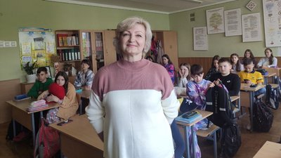 Тернопільські школярі прийшли на уроки у домашніх капцях та піжамах Тернопільські школярі прийшли на уроки у домашніх капцях та піжамах