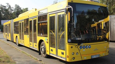 У Києві відновлює роботу один із автобусних маршрутів