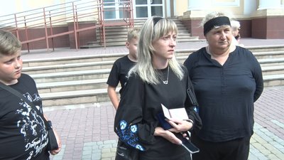 Родина бійця Миколи Миколіва Родина бійця Миколи Миколіва