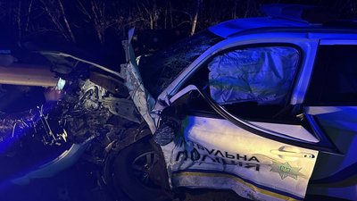 ДТП за участі патрульної машини на Дубенщині