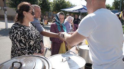 У Липовці відбувся міні-ярмарок на підтримку ЗСУ У Липовці відбувся міні-ярмарок на підтримку ЗСУ