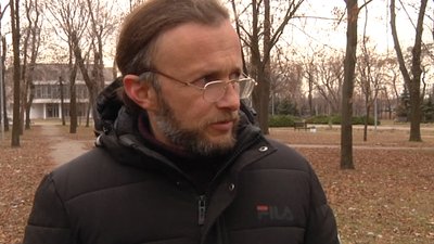 Викладач з Кривого Рогу, усунутий від роботи через відсутність щеплення, звернувся до суду Викладач з Кривого Рогу, усунутий від роботи через відсутність щеплення, звернувся до суду