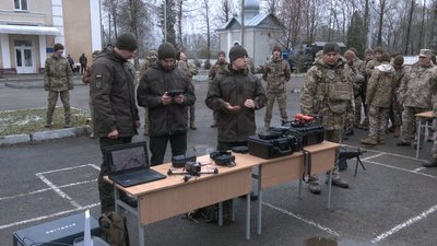 Нацгвардійці провели для ліцеїстів військово-патріотичне навчання Нацгвардійці провели для ліцеїстів військово-патріотичне навчання