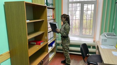 Єдина на всю Миколаївську область: дівчина-вибухотехік розповіла про небезпечну роботу Єдина на всю Миколаївську область: дівчина-вибухотехік розповіла про небезпечну роботу