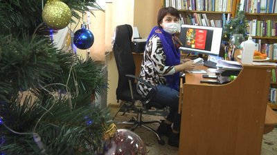 Різдвяний експромт: у сільській бібліотеці на Волині колядували читачі Різдвяний експромт: у сільській бібліотеці на Волині колядували читачі