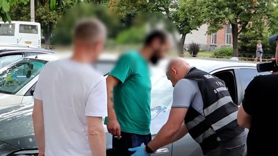 Спільник "смотрящого" за Черніговом, якого затримали поліцейські Спільник "смотрящого" за Черніговом, якого затримали поліцейські