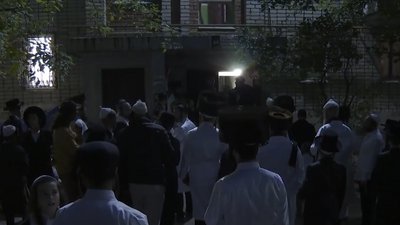 В Умані у помешканні хасидів зайнявся кондиціонер. Травмованих немає В Умані у помешканні хасидів зайнявся кондиціонер. Травмованих немає
