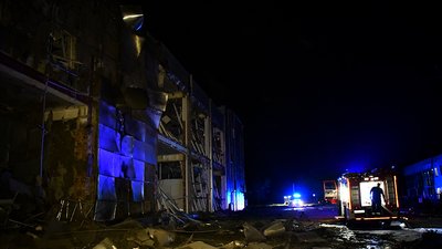Внаслідок обстрілу Миколаєва сталися пожежі та часткові руйнування будівель — ДСНС