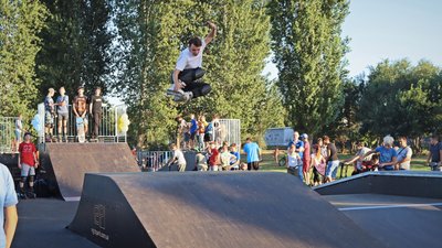 Святкування під час карантину. У Миколаєві відзначили День міста Святкування під час карантину. У Миколаєві відзначили День міста