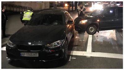 У Запоріжжі водій BMW спричинив масові ДТП, у яких пошкодив 10 автомобілів