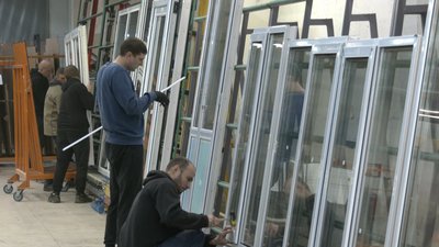 Виготовляє віконні та дверні фасадні системи: підприємство з Донеччини переїхало на Черкащину Виготовляє віконні та дверні фасадні системи: підприємство з Донеччини переїхало на Черкащину