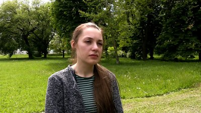 "Вдарив мене в око, розбив окуляри". Адміністраторка кропивницького готелю стверджує, що її побив керівник