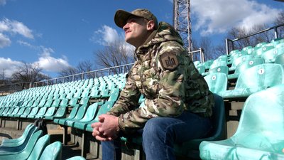 "Йду за справедливістю". Історія учасника "ультрас", бійця "Карпатської Січі" Святослава Кондрата