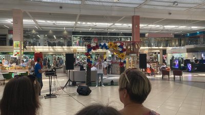 У Тернополі провели благодійний концерт на підтримку ЗСУ У Тернополі провели благодійний концерт на підтримку ЗСУ