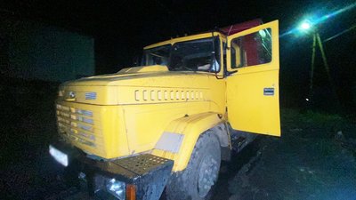 На підприємстві Житомирщини під час миття машини загинув 50-річний водій вантажівки