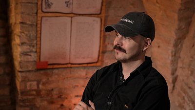 «Коли кличуть в "Азов" — не варто відмовлятися»: Павло Дерев'янко про письменництво і службу «Коли кличуть в "Азов" — не варто відмовлятися»: Павло Дерев'янко про письменництво і службу