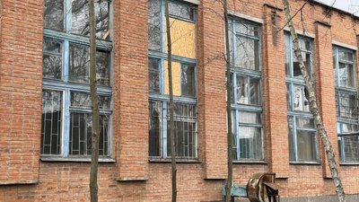 Полтавський професійний ліцей, де зазнали пошкоджень вікна