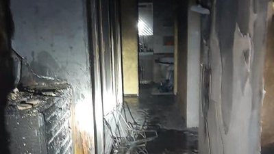 Горіла квартира у Луцьку, врятували дітей і їхніх батьків, пожежа у Луцьку
