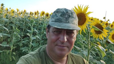 “Ми сподівалися, що виживе”: у Сумах попрощались із воїном Олександром Грінченком “Ми сподівалися, що виживе”: у Сумах попрощались із воїном Олександром Грінченком