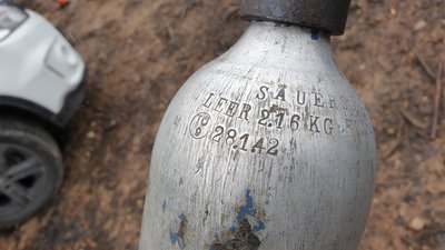 У Карпатах дослідники знайшли залишки німецького літака У Карпатах дослідники знайшли залишки німецького літака