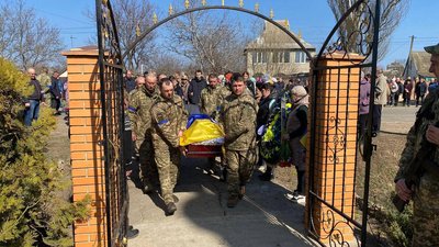 На Одещині попрощалися з сімома загиблими військовими На Одещині попрощалися з сімома загиблими військовими