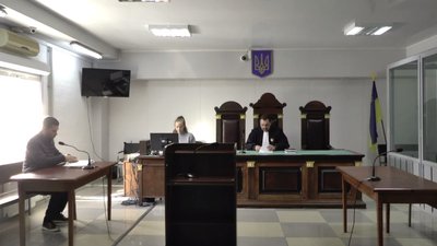 Виправдовувала збройну агресію РФ. Обвинувачена вдруге не з'явилася до суду в Миколаєві Виправдовувала збройну агресію РФ. Обвинувачена вдруге не з'явилася до суду в Миколаєві