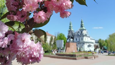 Прогноз погоди на Тернопільщині, сакура, катедра, Тернопіль, 7 травня 2027 року