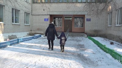 На Харківщині у єдиному дитсадку в селищі проблеми з опаленням На Харківщині у єдиному дитсадку в селищі проблеми з опаленням