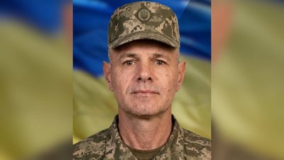 У Чернівцях прощаються з полеглим військовим Пономаренком