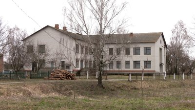 Як пережили 35 днів окупації жителі села Вишневе, що на Чернігівщині, де росіяни облаштували штаб Як пережили 35 днів окупації жителі села Вишневе, що на Чернігівщині, де росіяни облаштували штаб