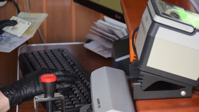 Українець та угорець намагалися перетнути кордон за підробними ПЛР-тестами