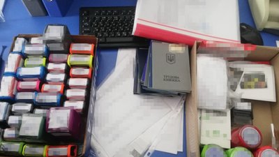 Виведення коштів "у тінь": СБУ викрила схему власника торгівельної мережі