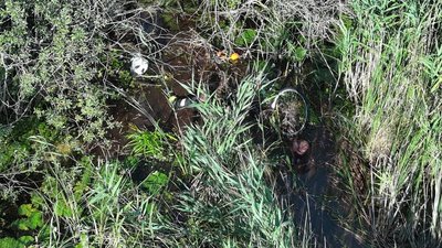 На Волині чоловік заблукав і застряг у болоті. Його знайшли із допомогою геолокації і дрона