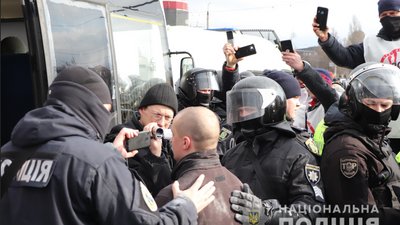 Сутички у Харкові. Що сталося на Барабашово Сутички у Харкові. Що сталося на Барабашово