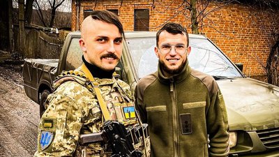 "24 лютого народився і мене так Путін привітав". Історія воїна Назара Горішного, який з братом боронять Україну