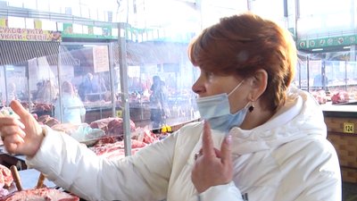 У Житомирі ринки продовжують працювати у звичному режимі У Житомирі ринки продовжують працювати у звичному режимі
