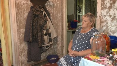 Хата замість квартири: переселенці та черкащани переїжджають у села Хата замість квартири: переселенці та черкащани переїжджають у села