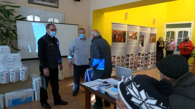 Допомогу роздали у приміщенні "Карітасу Івано-Франківськ" Допомогу роздали у приміщенні "Карітасу Івано-Франківськ"