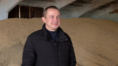 У Полтавській області збирають кукурудзу, соняшник та сою: який урожай 2023-го року У Полтавській області збирають кукурудзу, соняшник та сою: який урожай 2023-го року