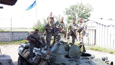 146 днів оборони: львівський доброволець розповів про бій за Луганський аеропорт 146 днів оборони: львівський доброволець розповів про бій за Луганський аеропорт
