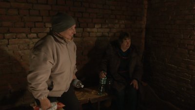 "Садили картоплю – стріляли, сапали — стріляли, копали – стріляли". Як живуть мешканці прикордонної Попівки "Садили картоплю – стріляли, сапали — стріляли, копали – стріляли". Як живуть мешканці прикордонної Попівки