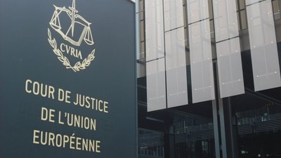 Суд ЄС дозволив накласти штрафи на Польщу та Угорщину за недотримання верховенства права