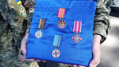У Житомирі попрощалися з полковником Олександром Махачеком та лейтенантом Ігорем Волинцем У Житомирі попрощалися з полковником Олександром Махачеком та лейтенантом Ігорем Волинцем