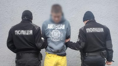 На Закарпатті затримали підозрюваного чина у нанесенні ножлвого поранення батькові