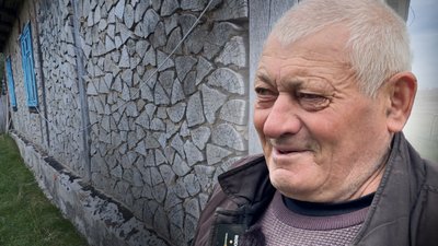 Село Гораймівка, будинок із глини та дров на Волині, дерев'яний будинок