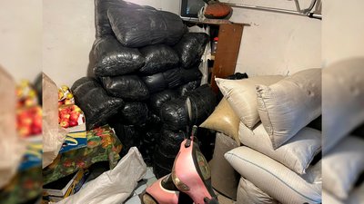 Вилучили близько 3 тонн тютюну: на Чернігівщині виявили підпільне виробництво Вилучили близько 3 тонн тютюну: на Чернігівщині виявили підпільне виробництво