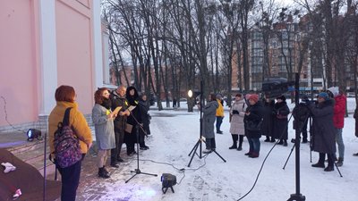 У Полтаві вшанували убитих за часів Голокосту У Полтаві вшанували убитих за часів Голокосту