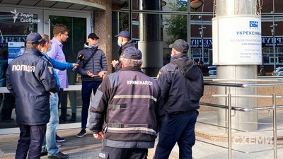 У Чернівцях депутат пропонує припинити співпрацю міськради з "Укрексімбанком"